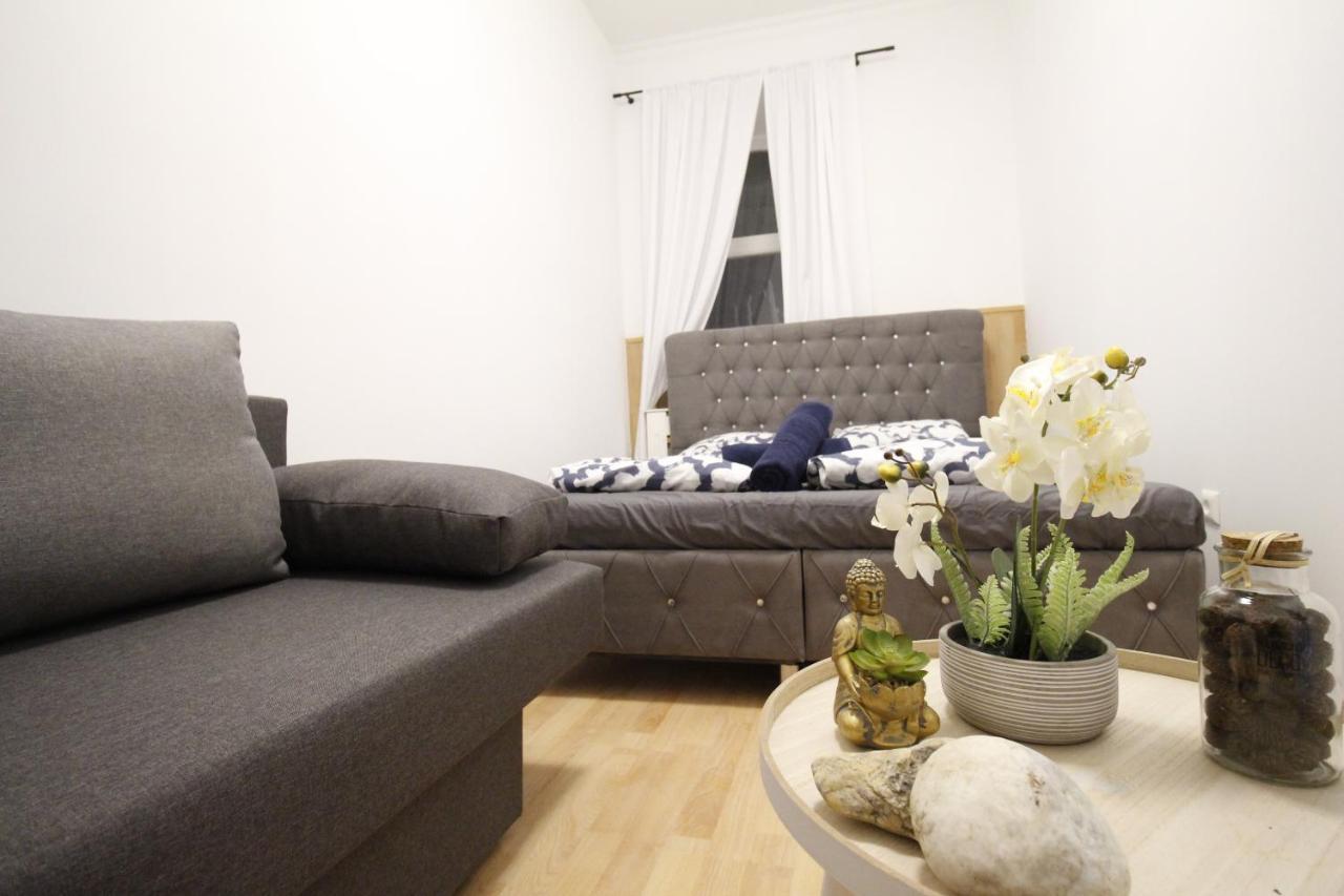 Comfort Triple Room Th Wien Eksteriør billede